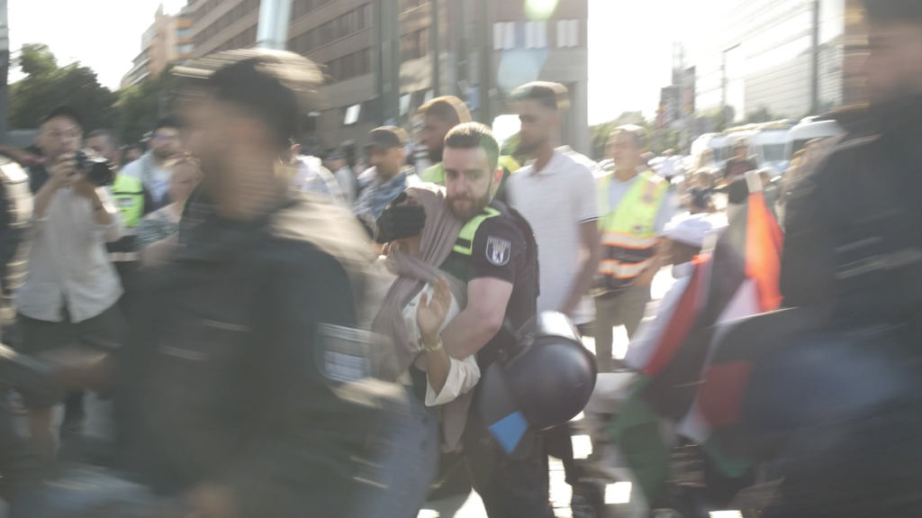 Affisch för specialvisning av Viva Palestina – Reason of Resistance